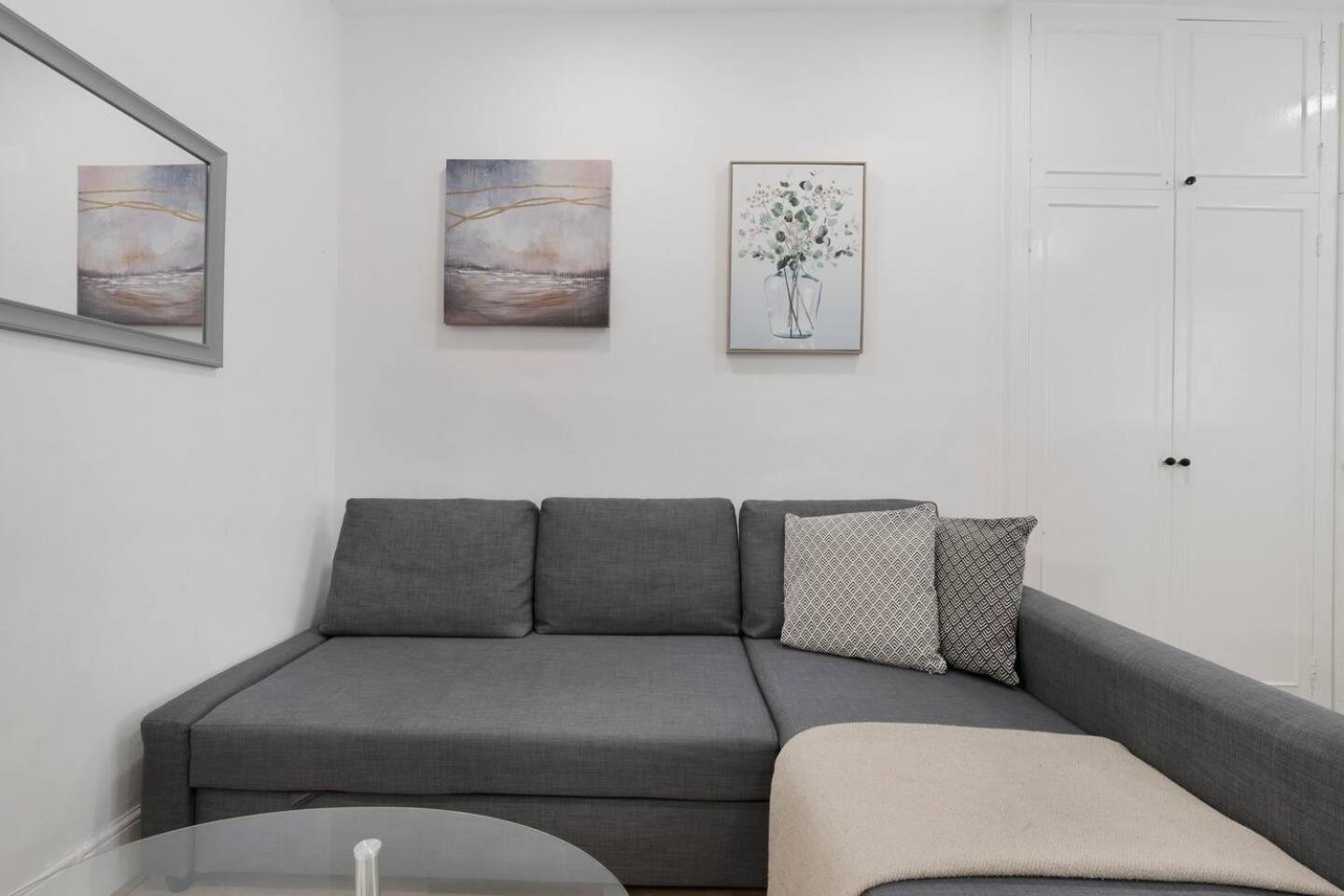 2 Bed Piccadilly Apartment 3 Лондон Екстериор снимка